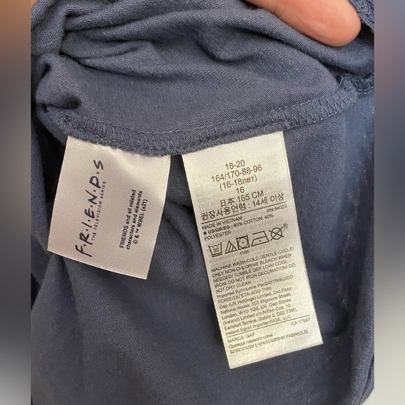 NWT Gap Teens Friends Shirt Size 18-20 - Picture 2 of 5